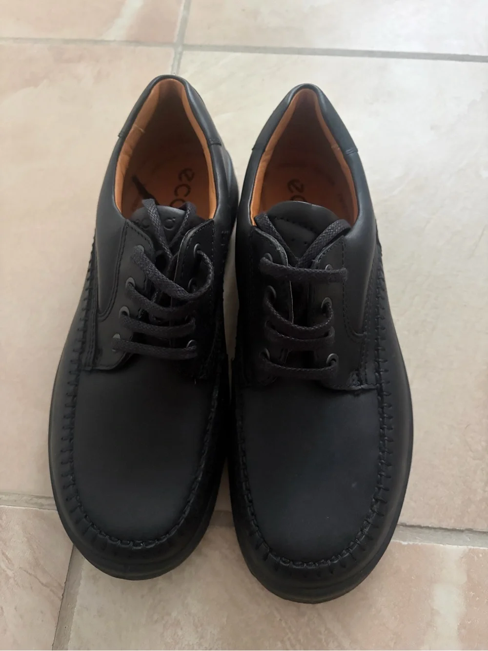 Ecco Men's Black Lace-Up Derby Shoes